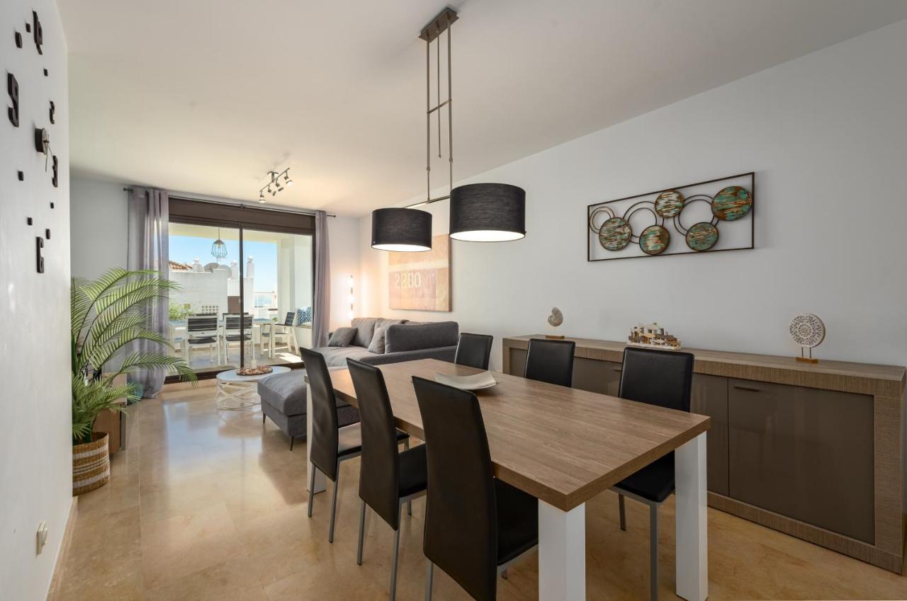 2149-Amazing Groundfloor 3 Bedrooms On Golf, Pools La La Alcaidesa Esterno foto